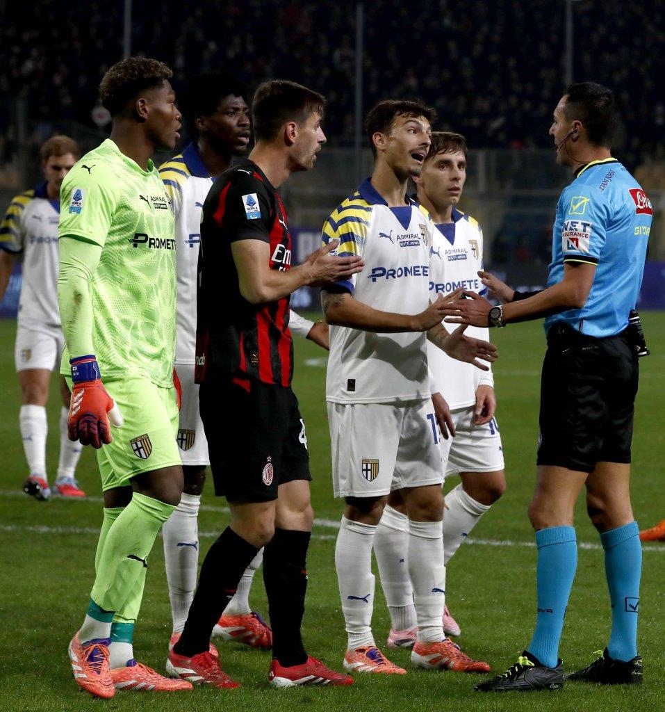 parma milan angelo mantovani (3)